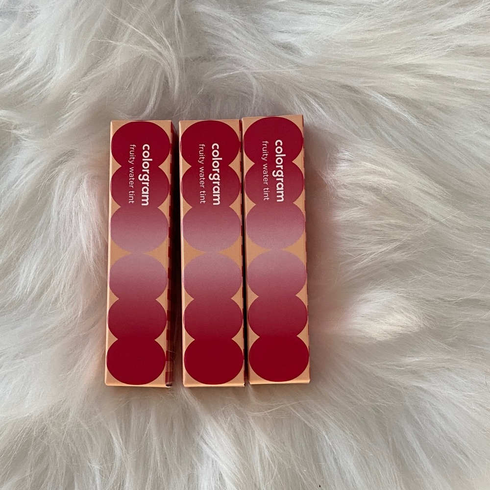 Colorgram/ Fruity Water Tint Lip Gloss -